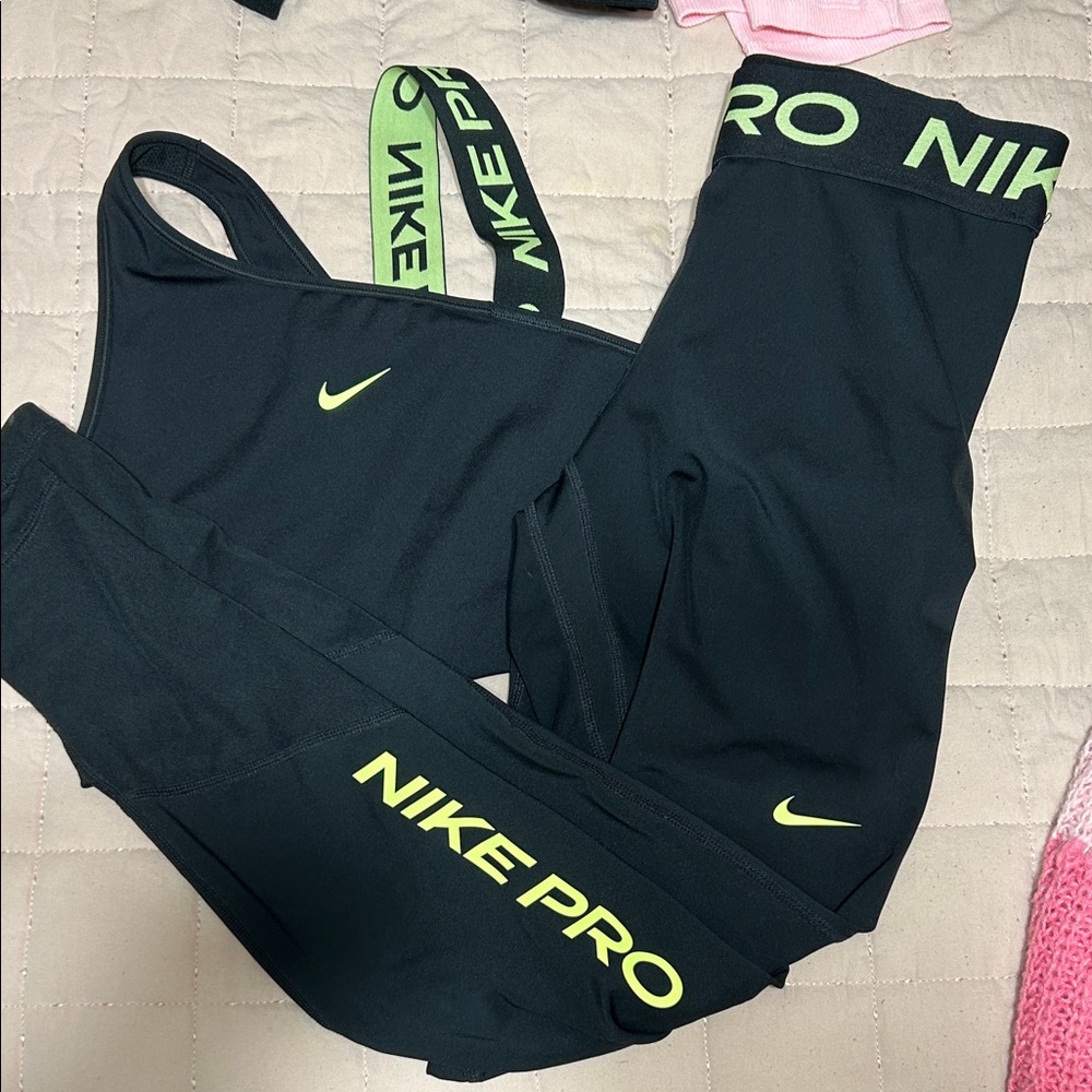 Nike Black and Neon Yellow Activewear Set